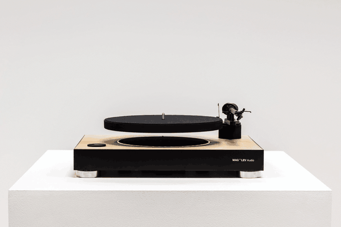 first levitating turntable